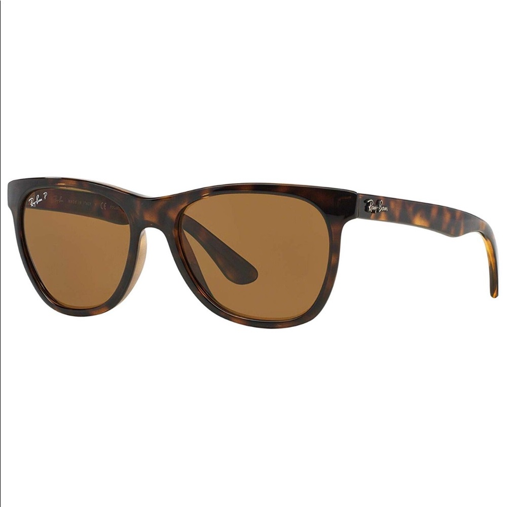 Rayban  4184 polarized lenses sunglasses